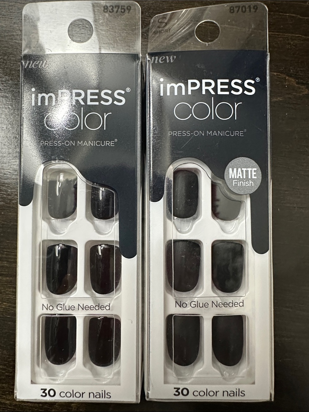 imPRESS Color Matte and shiny Black Press-On Nails Duo Pack